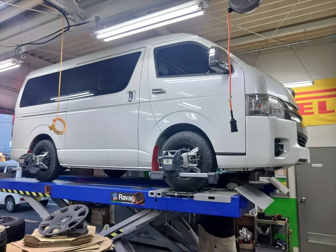 ハイエース キャンピングカー アライメント調整実施🛞